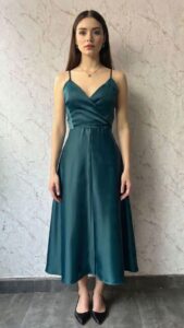 vestido-midi-de-tiras-ludivina