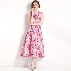 vestido-midi-acampanado-con-estampado-floral-rosa-de-fiesta-sin-mangas