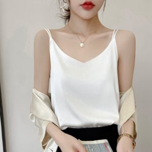 blusa-de-mujer-con-cuello-en-v-y-diseno-suelto