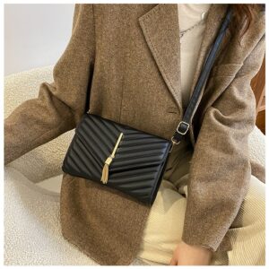 bolso-crossbody-de-cuero-helia